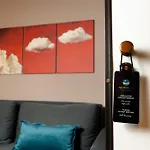 Apulia Re' & 4* Bari