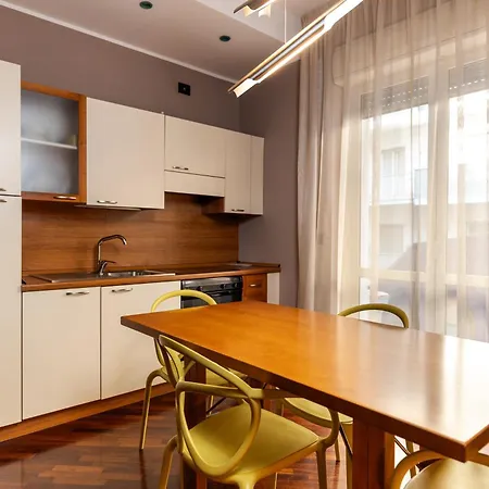 Hotel apartamentowy Apulia Re' & 4*
